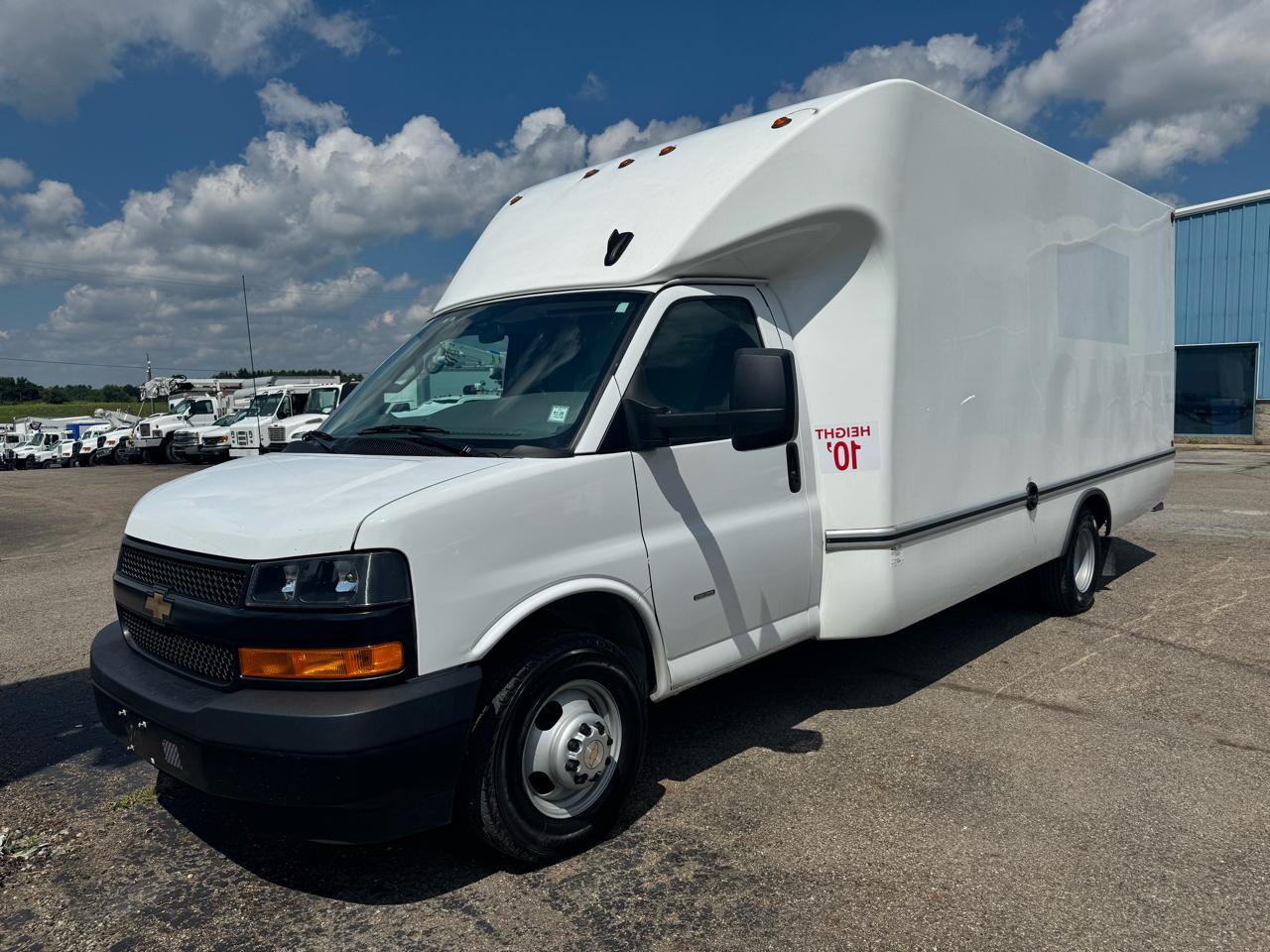chevrolet express cutaway 2024 1HA3GTC76RN009560 image chevrolet express cutaway 2024 1HA3GTC76RN009560 image